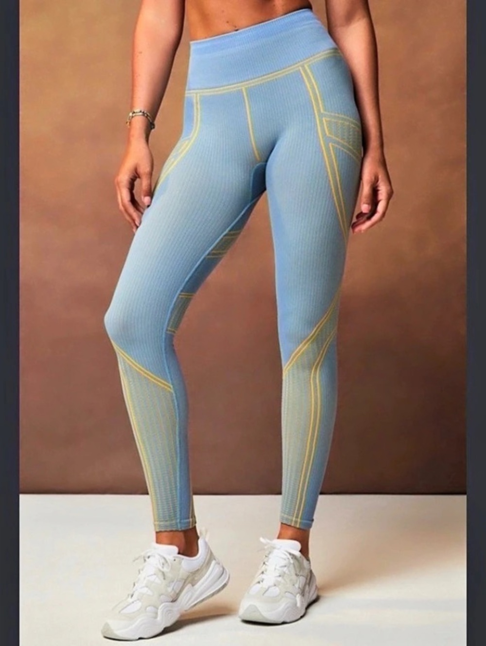 Alo Yoga Ribbed Warrior Legging Ribbed Leggings in Blue & Yellow Size XL Like